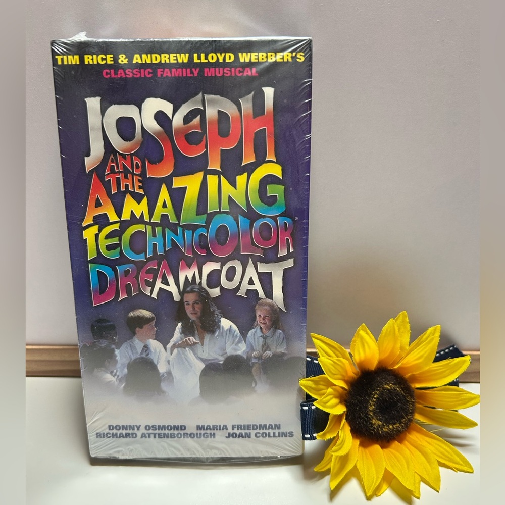 🔥VNTG VHS Musical - NWOT Joseph and Amazing Technicolor Dreamcoat, Collectible